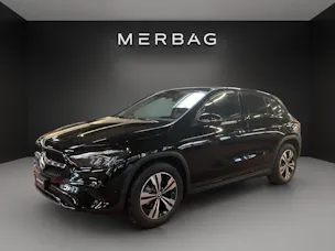 MERCEDES-BENZ GLA 200 7G-DCT Night Star