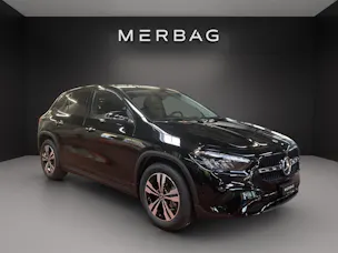 MERCEDES-BENZ GLA 200 7G-DCT Night Star