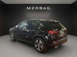 MERCEDES-BENZ GLA 200 7G-DCT Night Star