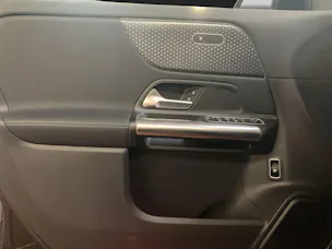 MERCEDES-BENZ GLA 200 7G-DCT Night Star