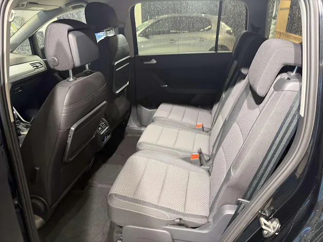 VW Touran 1.5 TSi EVO Comfortline Edition DSG-Automat 7-Plätzer