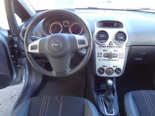 OPEL Corsa 1.4 Anniversary