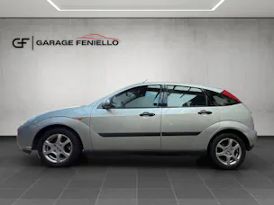FORD Focus 2.0i 16V Trend