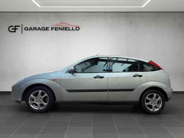 FORD Focus 2.0i 16V Trend