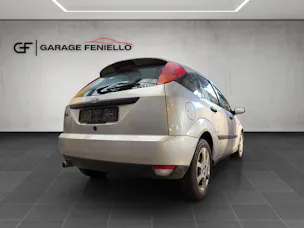 FORD Focus 2.0i 16V Trend