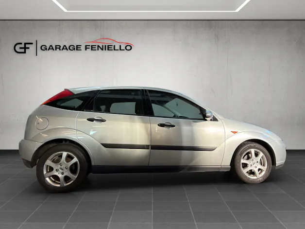FORD Focus 2.0i 16V Trend
