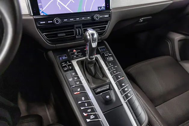 PORSCHE Macan Turbo PDK *Facelift*