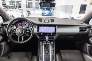 PORSCHE Macan Turbo PDK *Facelift*