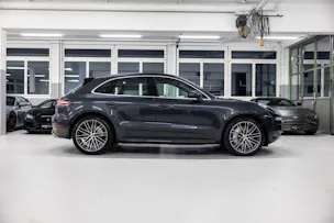 PORSCHE Macan Turbo PDK *Facelift*
