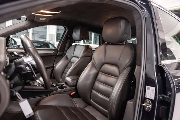 PORSCHE Macan Turbo PDK *Facelift*