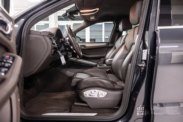 PORSCHE Macan Turbo PDK *Facelift*