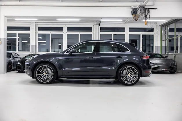 PORSCHE Macan Turbo PDK *Facelift*