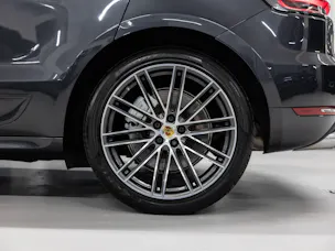 PORSCHE Macan Turbo PDK *Facelift*