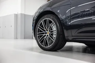 PORSCHE Macan Turbo PDK *Facelift*