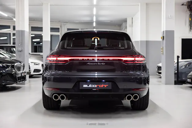 PORSCHE Macan Turbo PDK *Facelift*