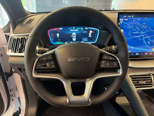 BYD Seal U DM-i PHEV Design AWD 324PS Automat