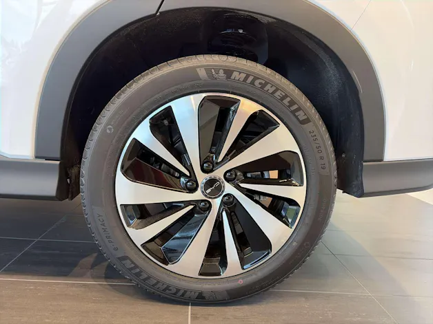BYD Seal U DM-i PHEV Design AWD 324PS Automat