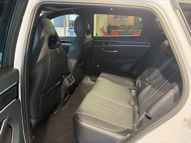 BYD Seal U DM-i PHEV Design AWD 324PS Automat