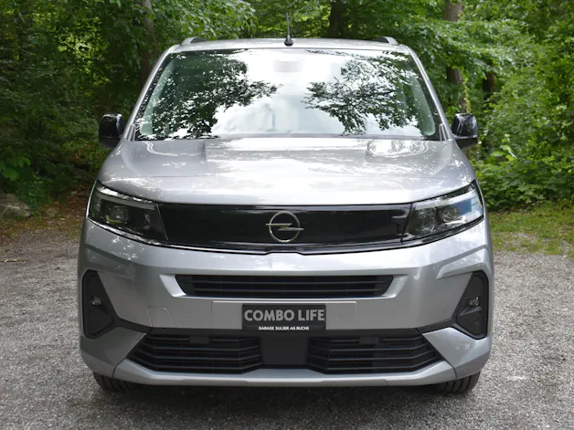 OPEL Combo 1.5 GS Automat