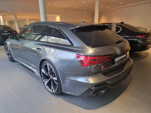 AUDI RS6 Avant 4.0 TFSI V8 quattro