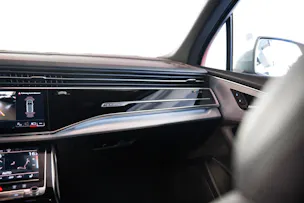AUDI SQ7 TFSI quattro tiptronic