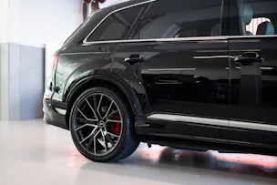 AUDI SQ7 TFSI quattro tiptronic