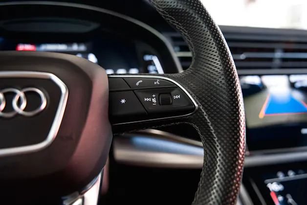AUDI SQ7 TFSI quattro tiptronic