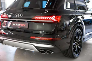 AUDI SQ7 TFSI quattro tiptronic