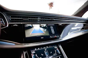 AUDI SQ7 TFSI quattro tiptronic