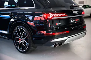 AUDI SQ7 TFSI quattro tiptronic