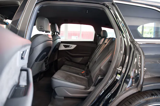 AUDI SQ7 TFSI quattro tiptronic