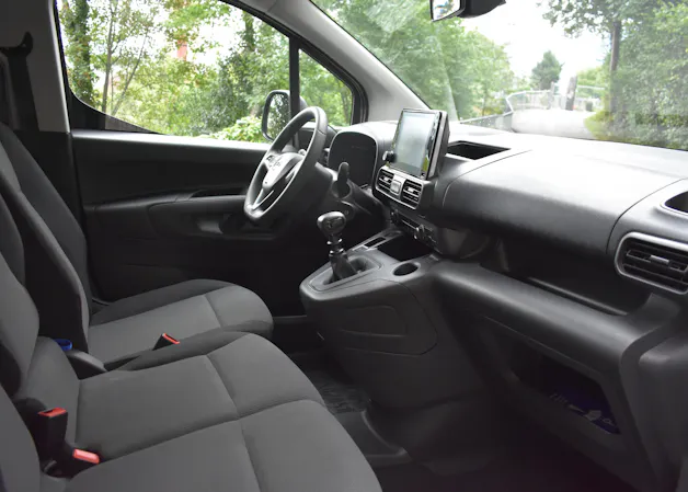 OPEL Combo Cargo 1.2 start/stop