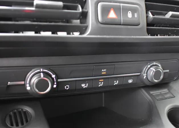 OPEL Combo Cargo 1.2 start/stop