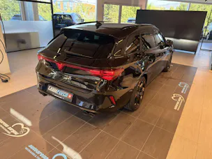 CUPRA LEON ST 2.0 TSi VZ 333PS 4Drive DSG-Automat