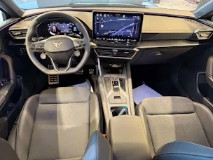 CUPRA LEON ST 2.0 TSi VZ 333PS 4Drive DSG-Automat
