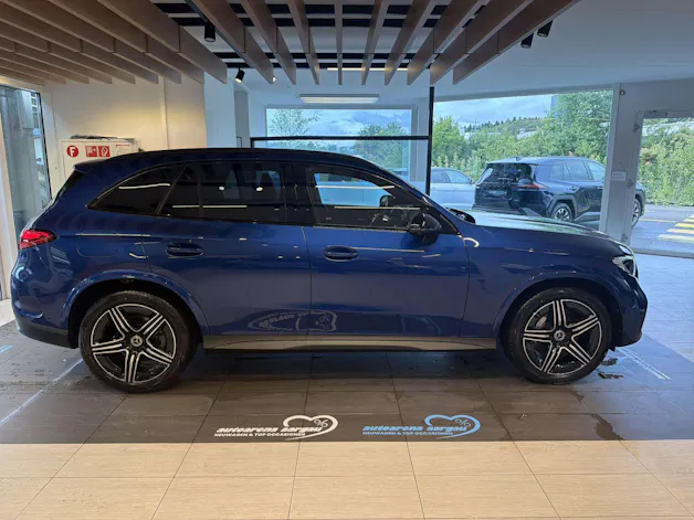 MERCEDES-BENZ GLC 220 d AMG-Line 4Matic G-Tronic Automat