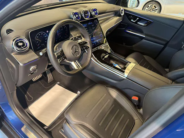 MERCEDES-BENZ GLC 220 d AMG-Line 4Matic G-Tronic Automat