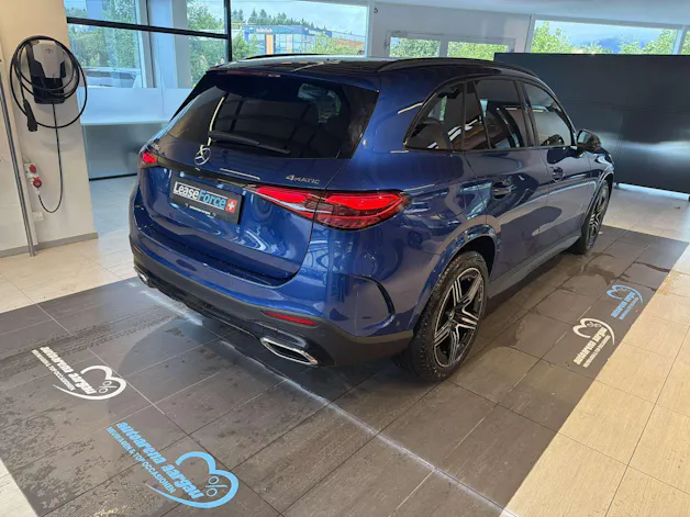 MERCEDES-BENZ GLC 220 d AMG-Line 4Matic G-Tronic Automat