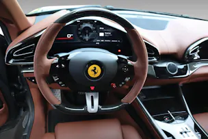 FERRARI Purosangue 6.5 V12