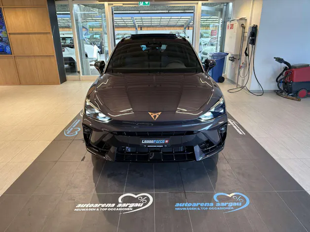 CUPRA LEON ST 2.0 TSi VZ 333PS 4Drive DSG-Automat
