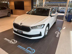SKODA Superb Combi 1.5 eTSI mHEV Essence DSG-Automat