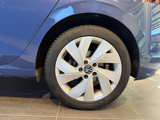VW Golf 2.0 TDi Style DSG-Automat