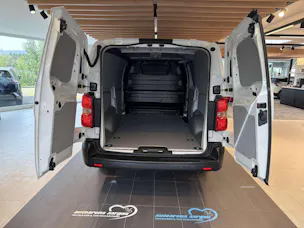 FIAT Scudo 2.0 BlueHDi L3 3-Plätzer EAT-Automat