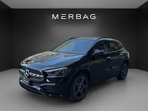 MERCEDES-BENZ GLA 200 7G-DCT