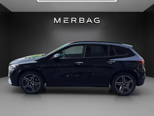 MERCEDES-BENZ GLA 200 7G-DCT