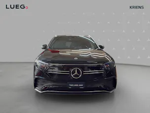 MERCEDES-BENZ EQA 300 4M - AMG / DISTRONIC / 360 Grad Kamera / Panorama-Dach
