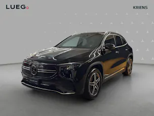 MERCEDES-BENZ EQA 300 4M - AMG / DISTRONIC / 360 Grad Kamera / Panorama-Dach