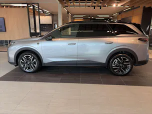 PEUGEOT 5008 145 Hybrid GT 7-Plätzer e-DCS-Automat