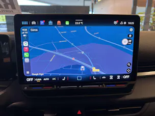 VW T-Roc 1.5 eTSi mHEV R-Line DSG-Automat