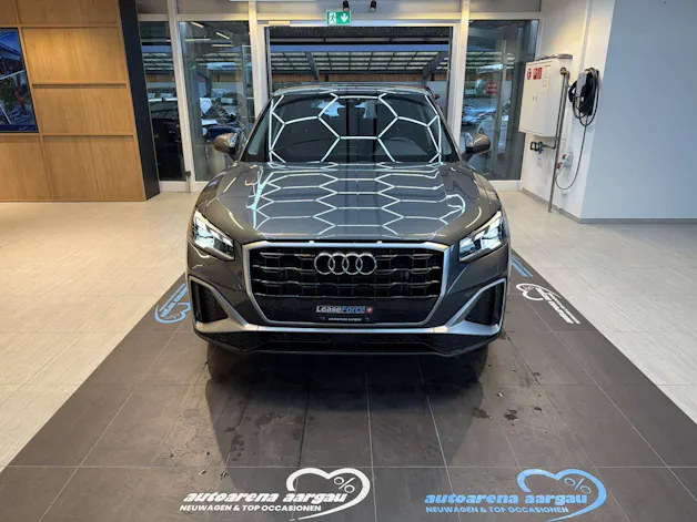 AUDI Q2 35 TFSi S-Line S-Tronic Automat